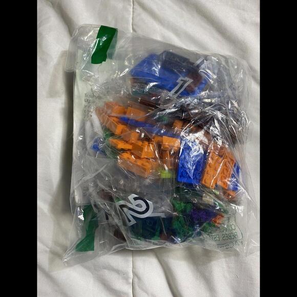 LEGO Minecraft: The Pumpkin Farm (21248) BOX NOT INCLUDED - Picture 2 of 2